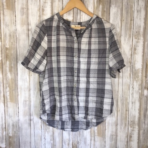 Universal Thread Tops - Universal Thread Grey Plaid Button Down